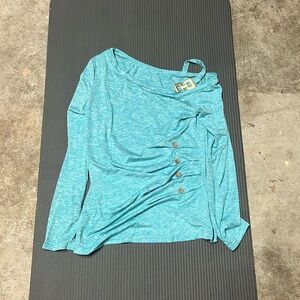 Says a small but it more like a medium